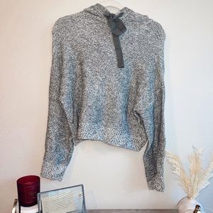 Cropped sweater with hood